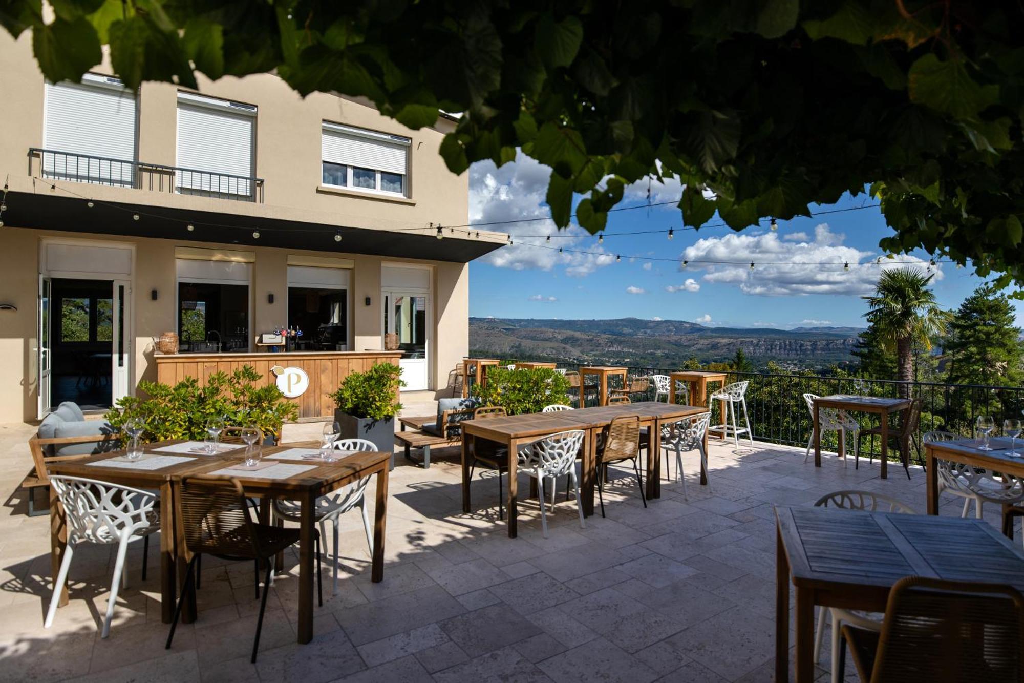 Domaine De La Pinede Hotel Aubenas Buitenkant foto