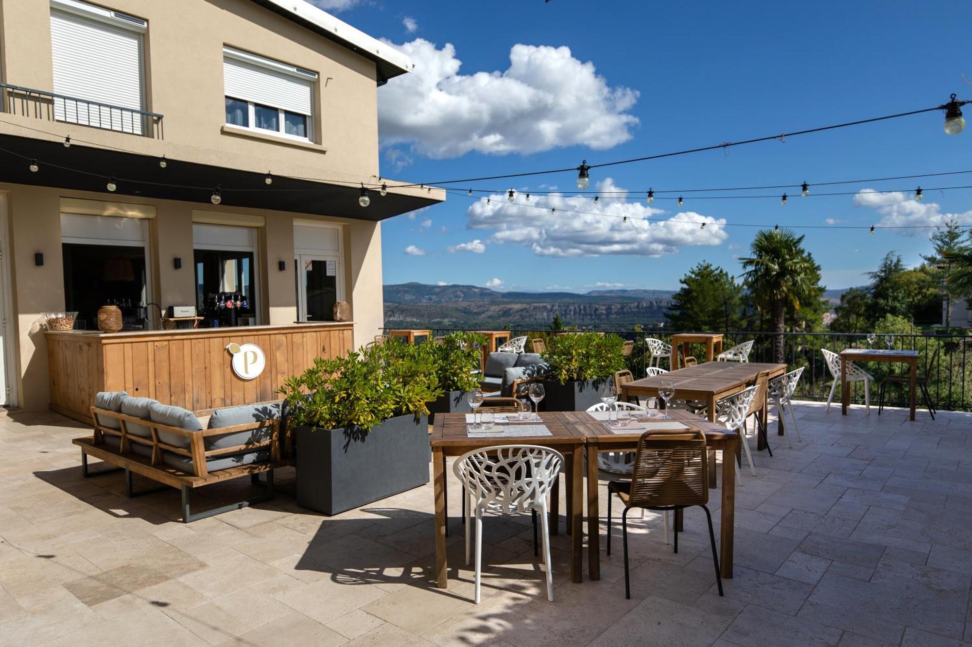 Domaine De La Pinede Hotel Aubenas Buitenkant foto
